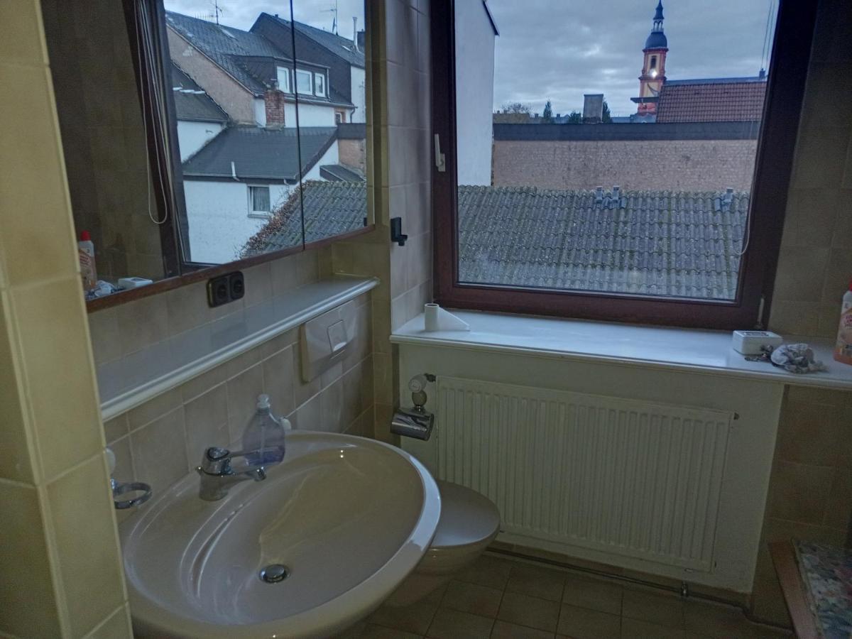 Zentrale Ferienwohnung Mit Blick Auf Die Paulinskirche เทรียร์ ภายนอก รูปภาพ