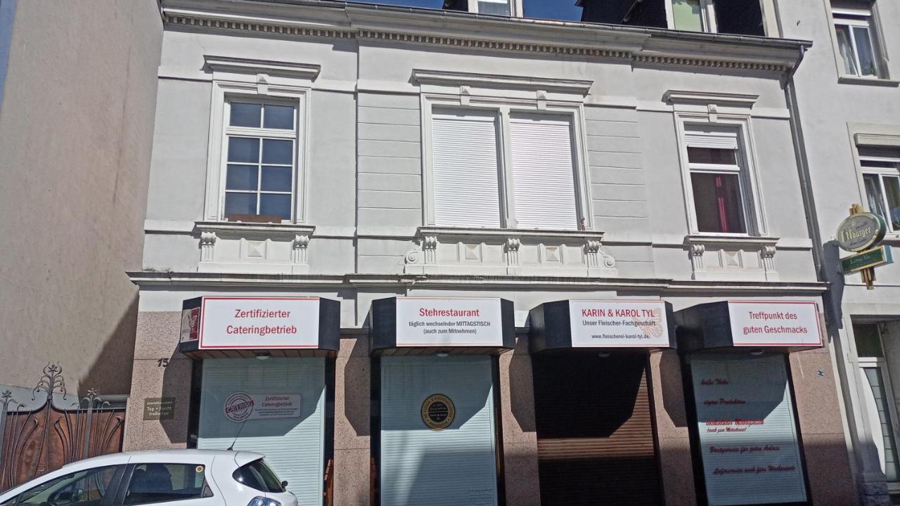 Zentrale Ferienwohnung Mit Blick Auf Die Paulinskirche เทรียร์ ภายนอก รูปภาพ